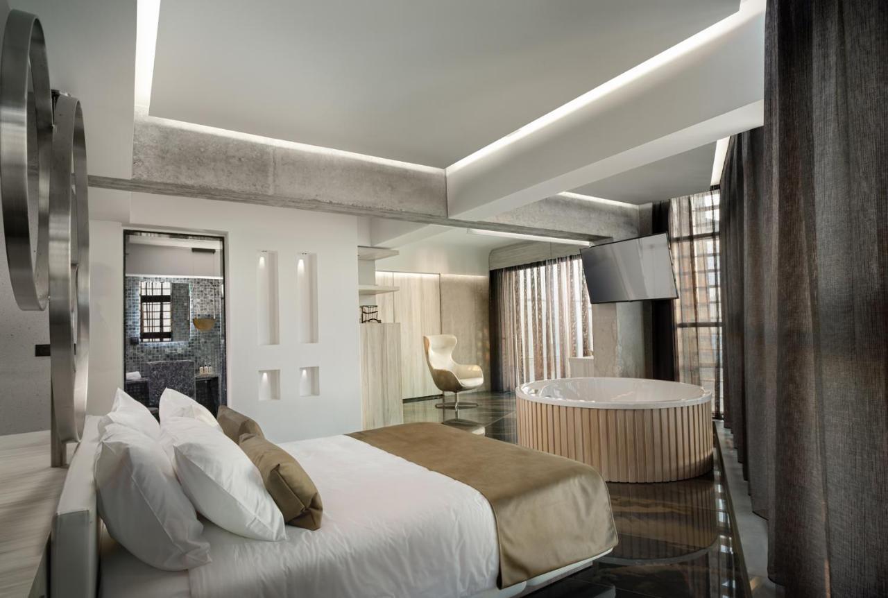 Nautilux Rethymno By Mage Hotels Exterior foto A suite at the hotel